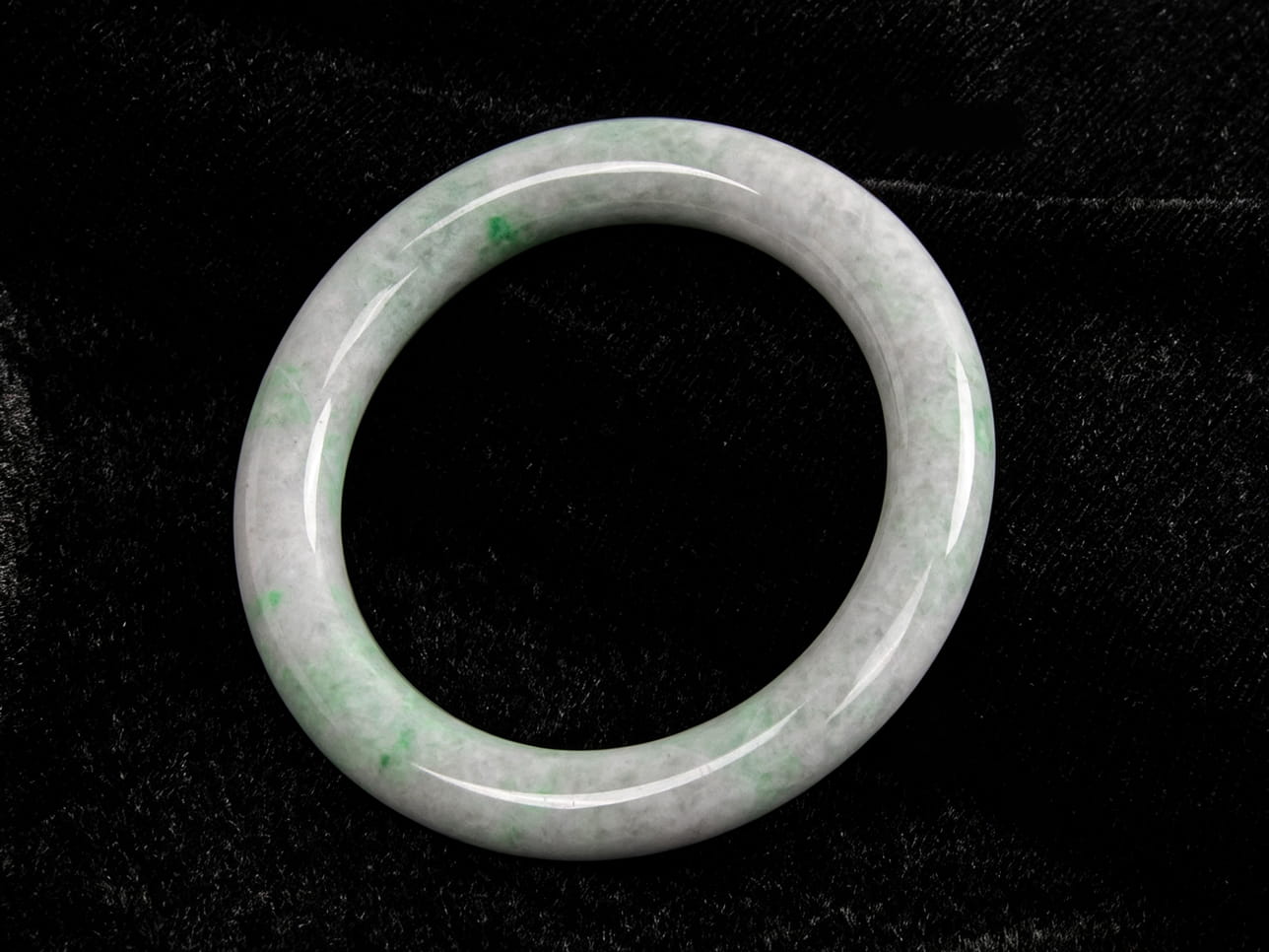 Jadeite Bangle 57mm | SC0188