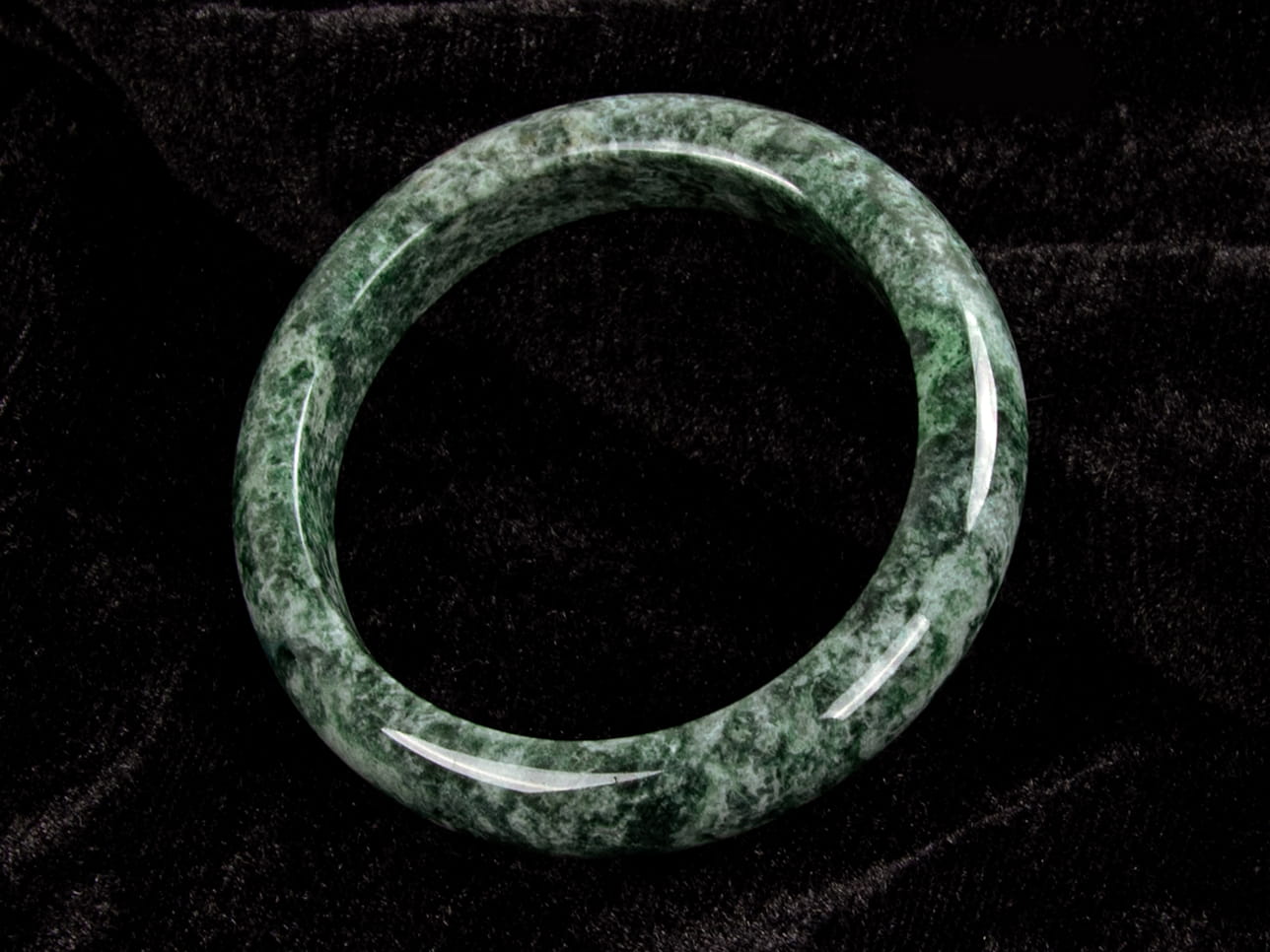Jadeite Bangle 62mm | SC0173