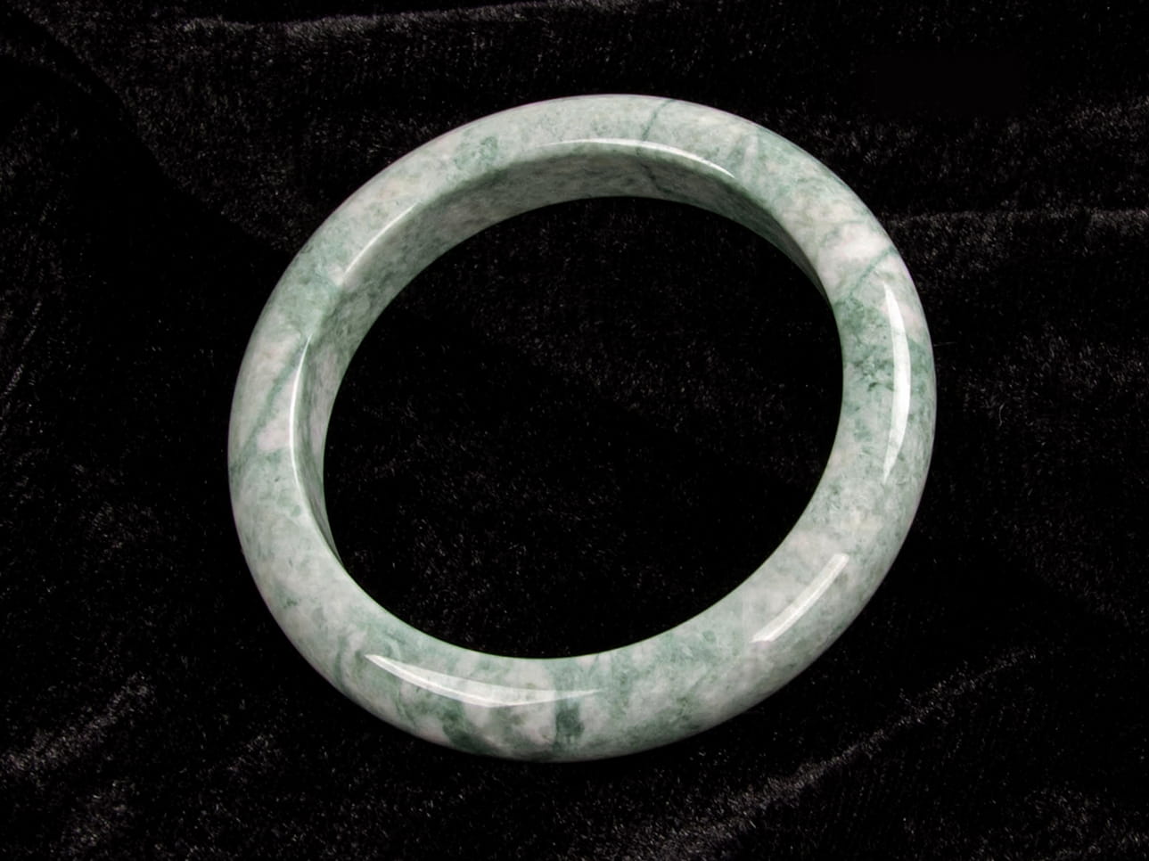 Jadeite Bangle 62mm | SC0177