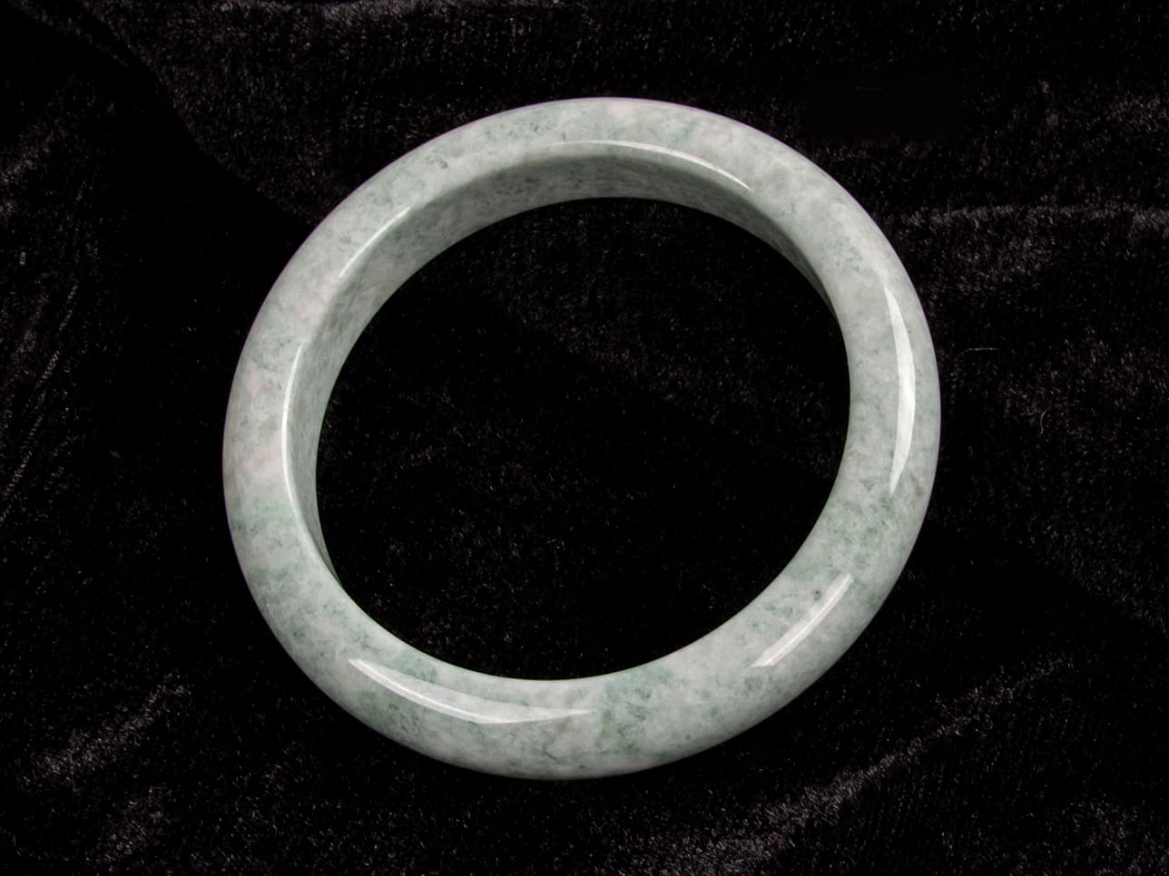 Jadeite Bangle 63mm | SC0178