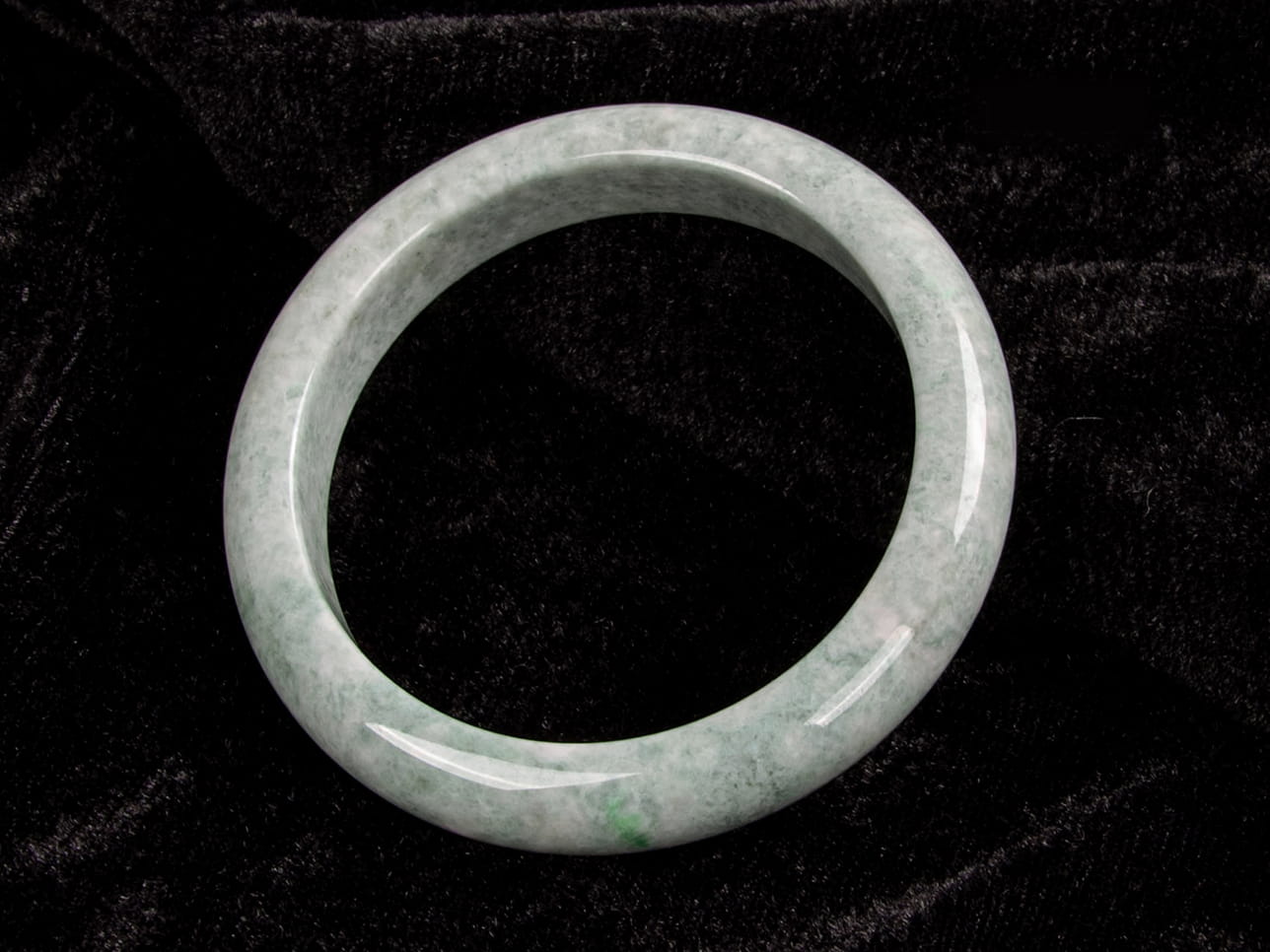 Jadeite Bangle 63mm | SC0178