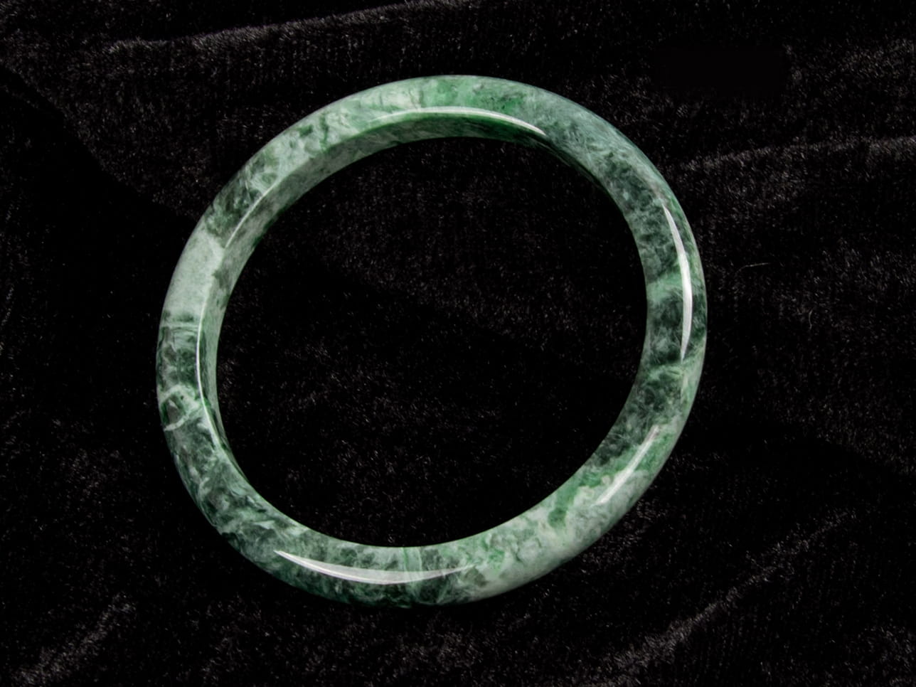 Jadeite Bangle 63mm | SC0179
