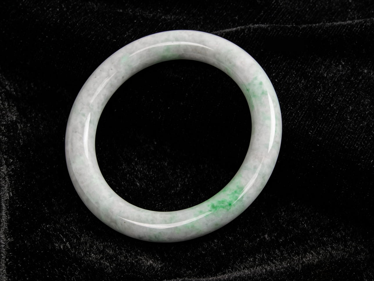Jadeite Bangle 56mm | SC0185