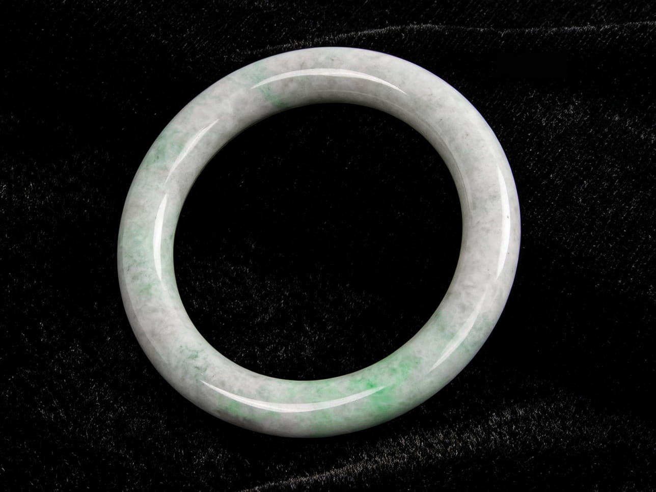 Jadeite Bangle 56mm | SC0186
