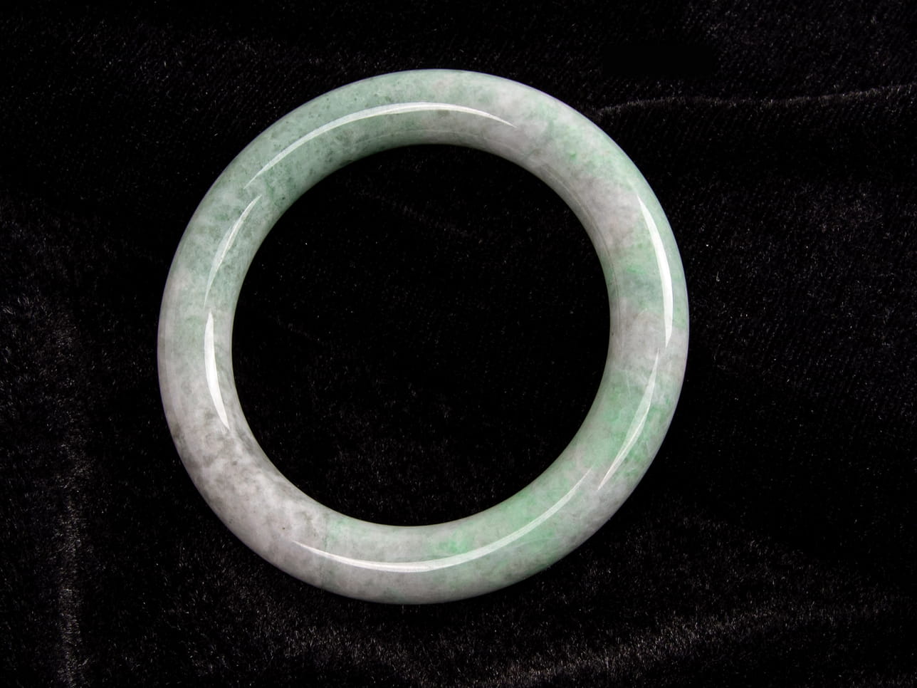 Jadeite Bangle 57mm | SC0194