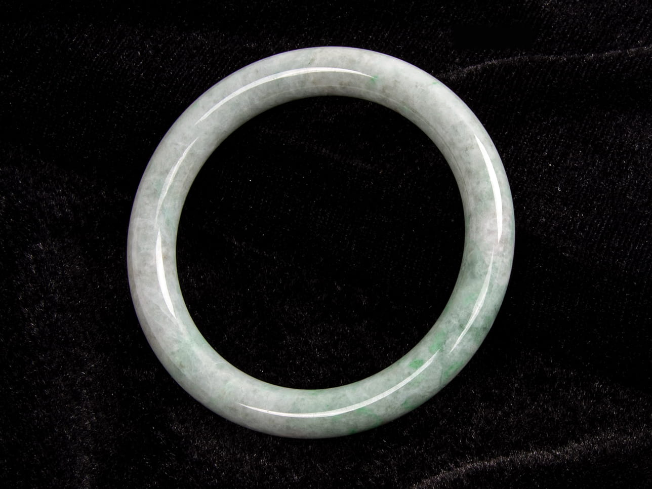 Jadeite Bangle 61mm | SC0207