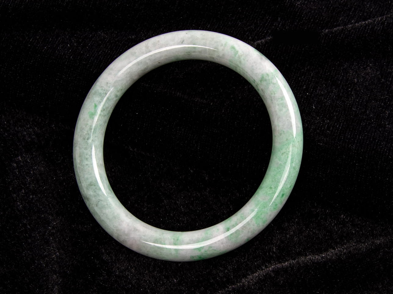 Jadeite Bangle 61mm | SC0208