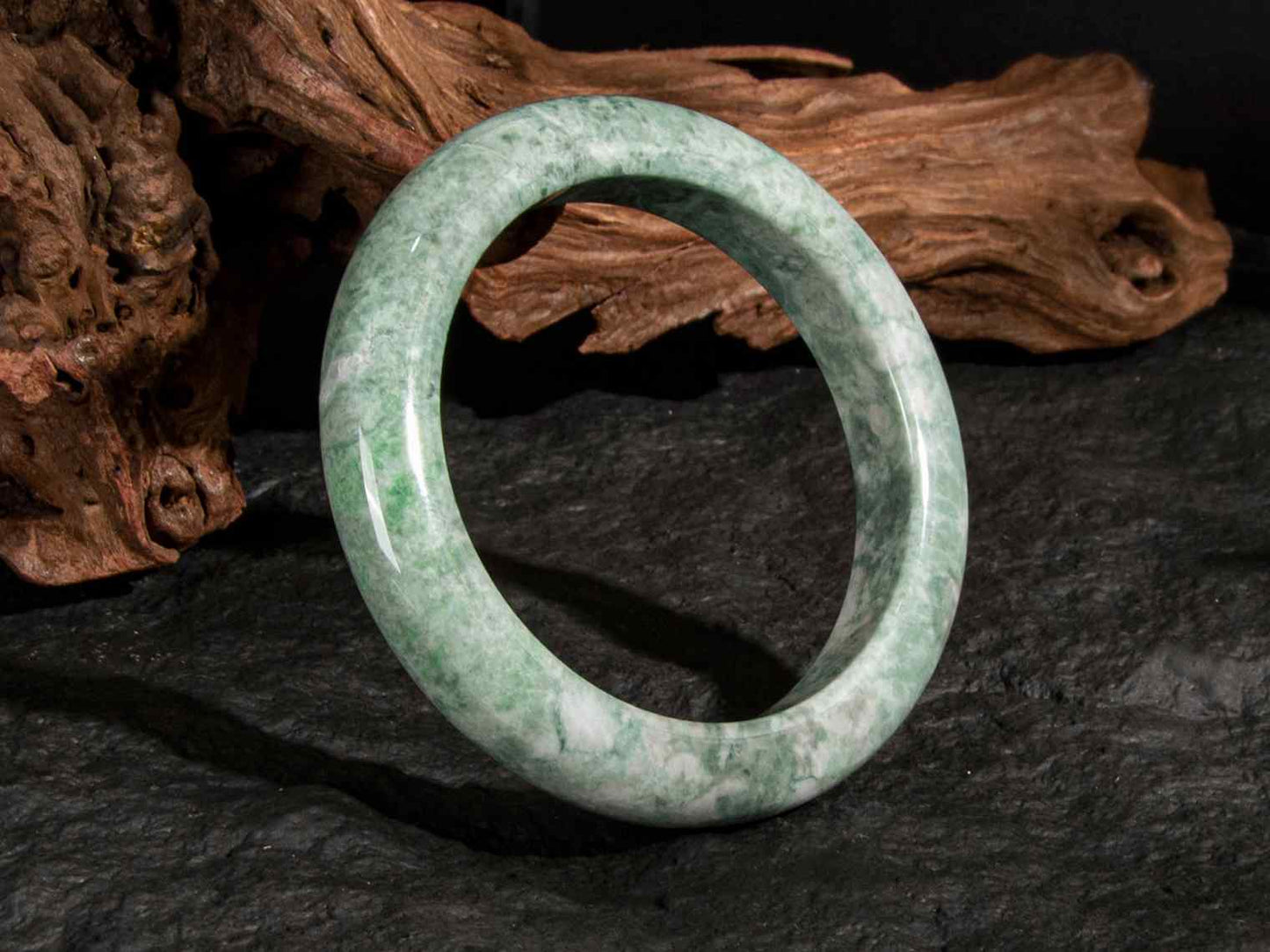 Jadeite Bangle 61mm | SC0212