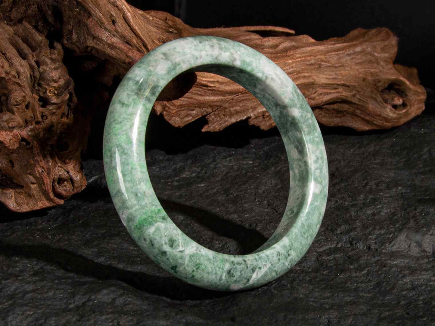 Jadeite Bangle 61mm | SC0212