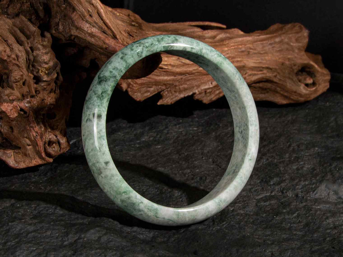 Jadeite Jade Bangle 61mm | SC0215