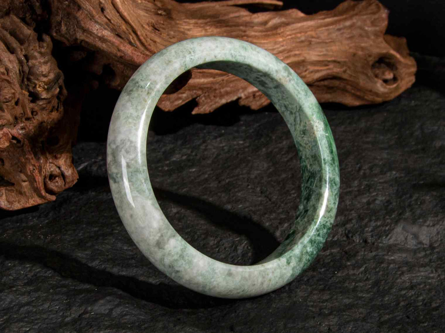 Jadeite Bangle 63mm | SC0230