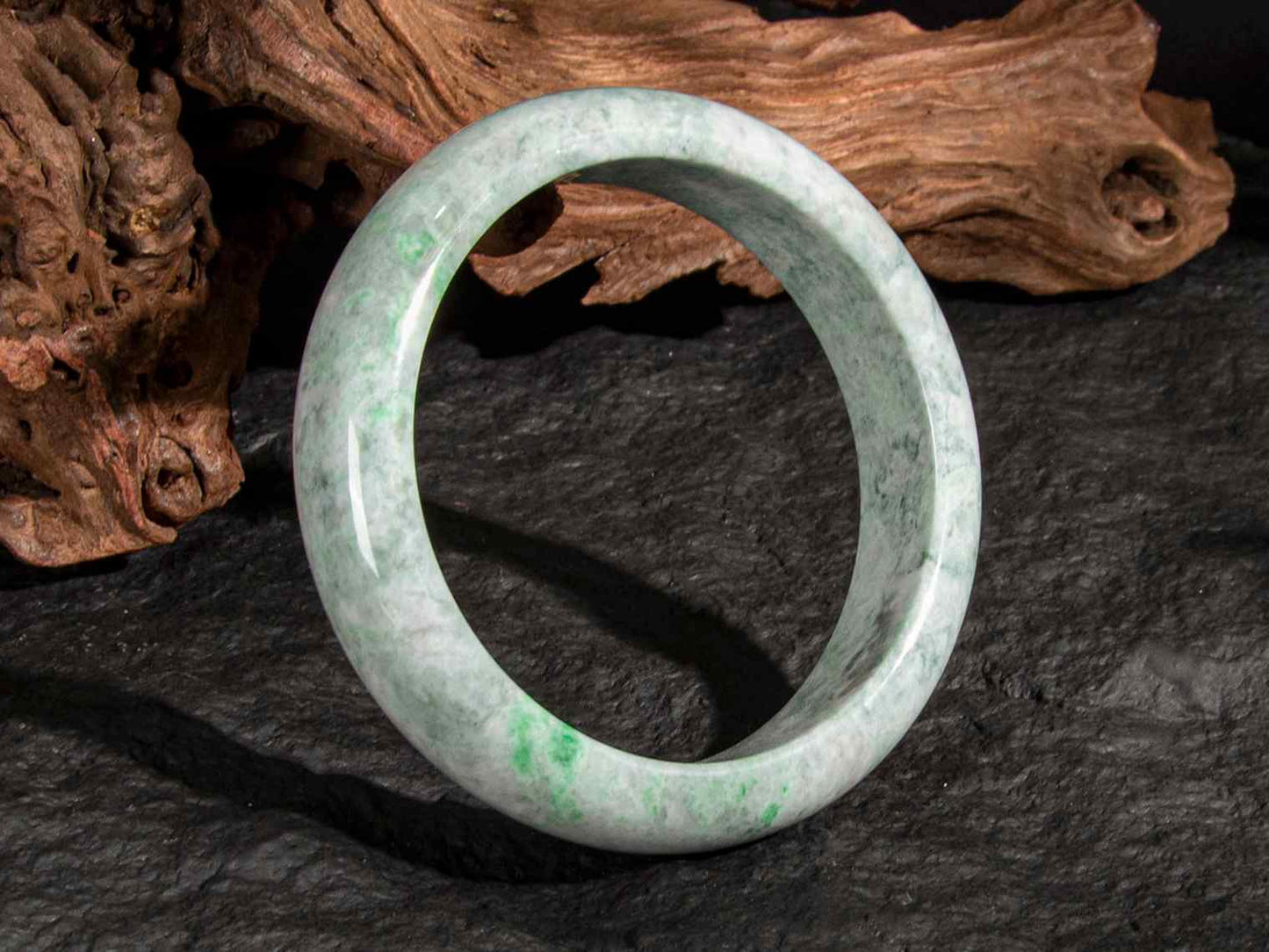 Jadeite Bangle 65mm | SC0250