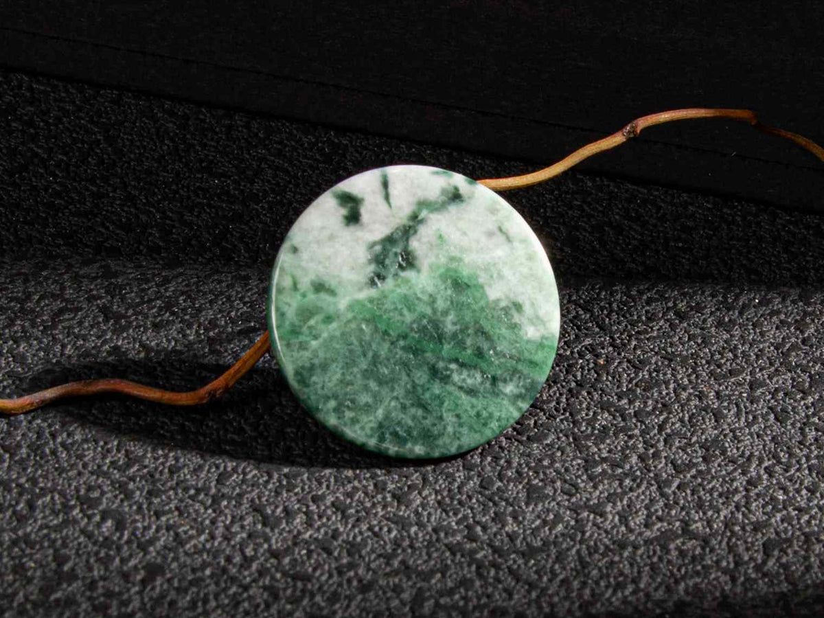 Jadeite Jade Sample Disk | SC0259