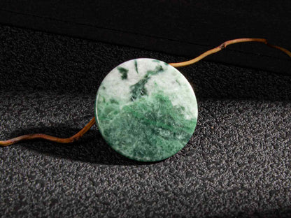 Jadeite Jade Sample Disk | SC0259