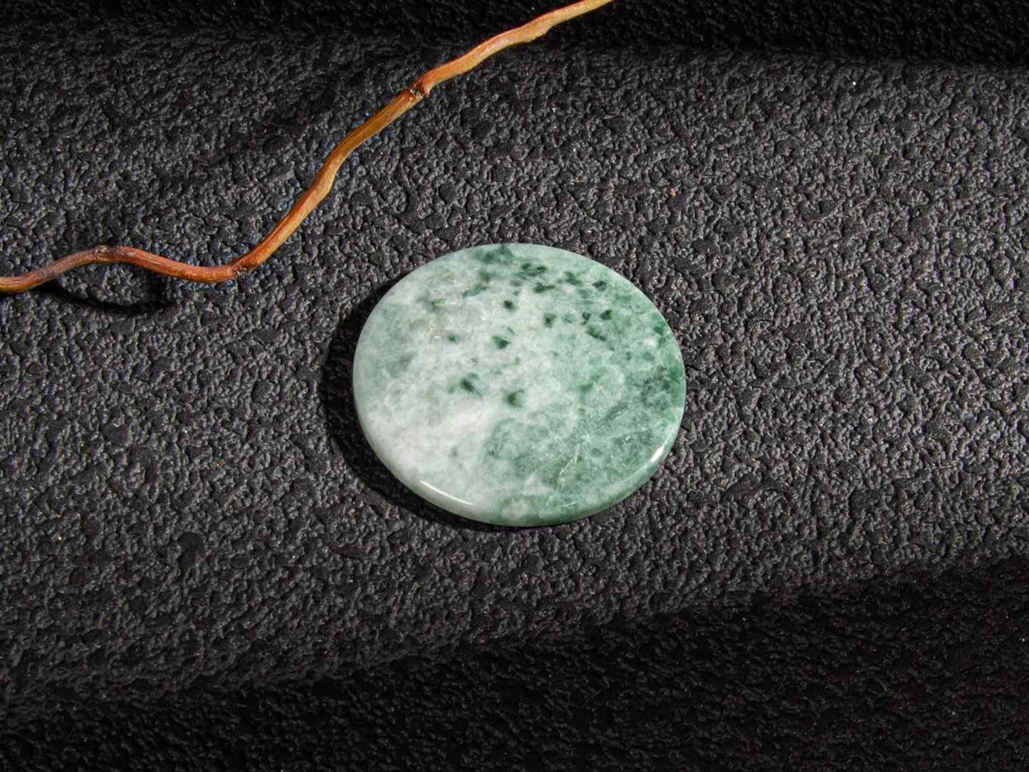 Jadeite Sample Disk | SC0262